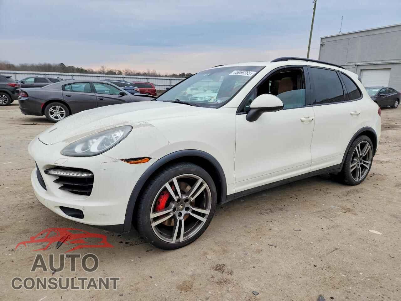 PORSCHE CAYENNE 2011 - WP1AC2A21BLA83977