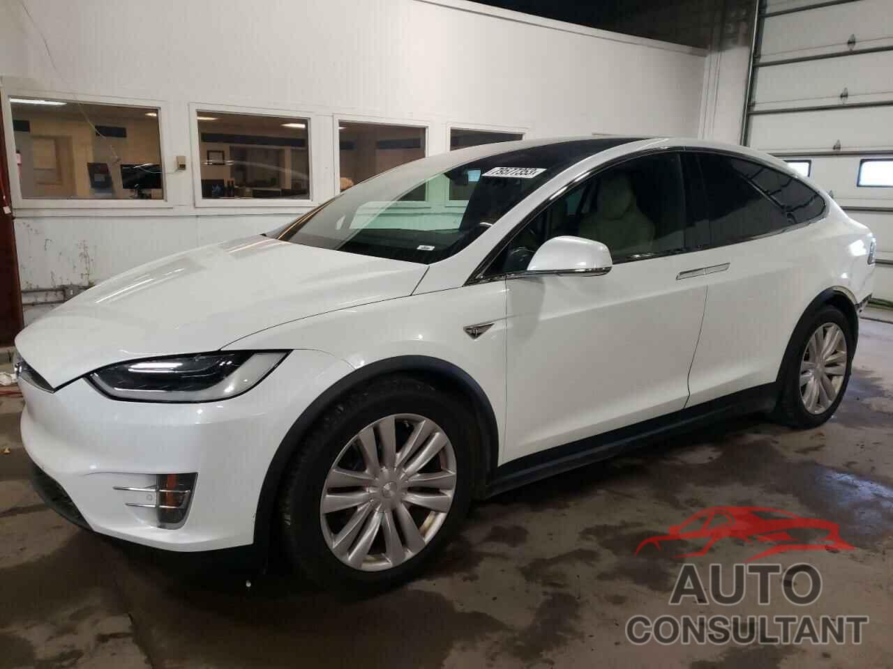 TESLA MODEL X 2016 - 5YJXCBE26GF004495