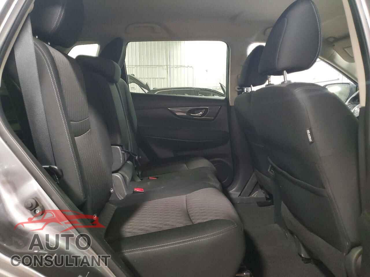 NISSAN ROGUE 2018 - KNMAT2MV2JP601688