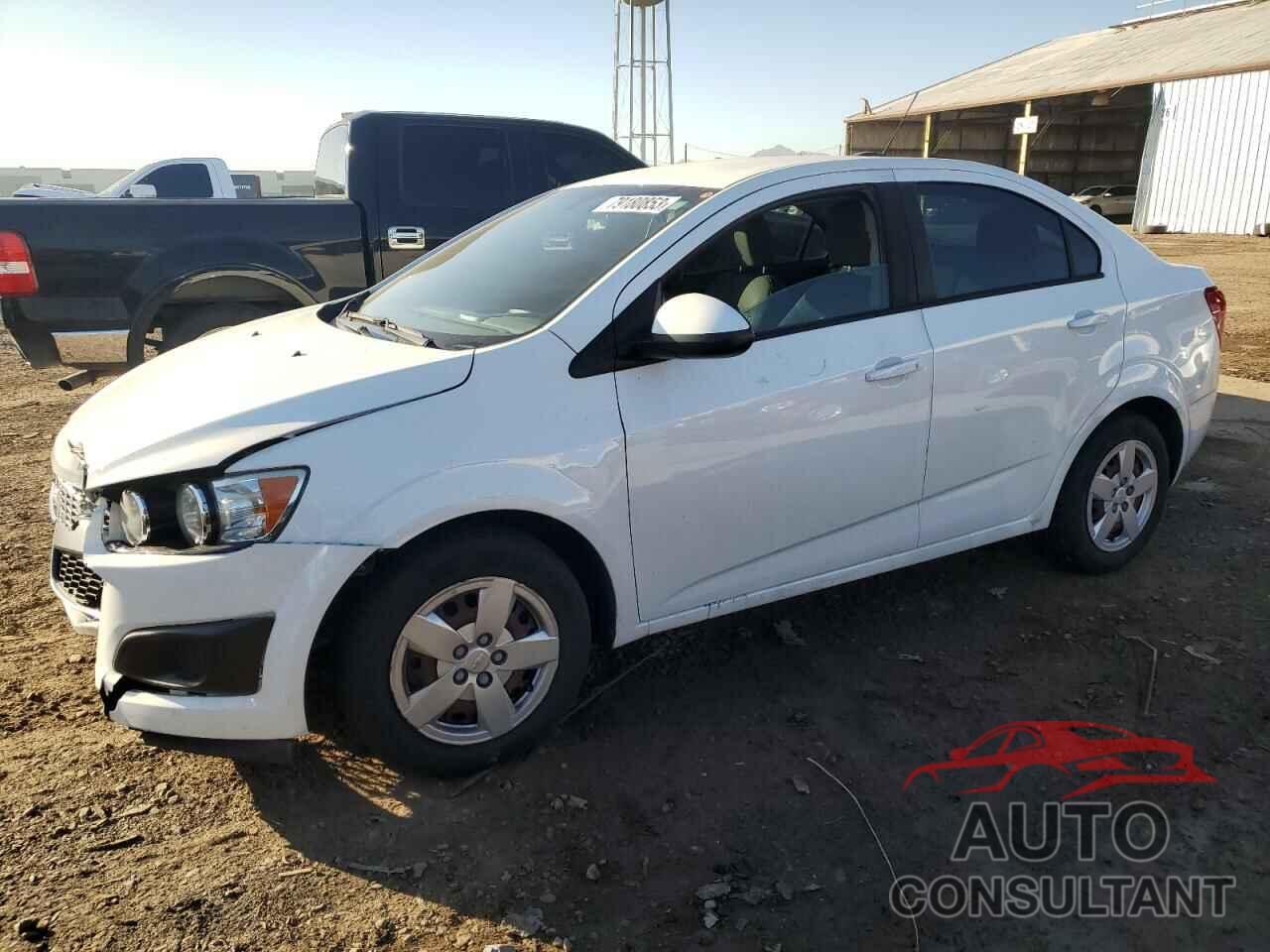 CHEVROLET SONIC 2016 - 1G1JA5SH2G4126809