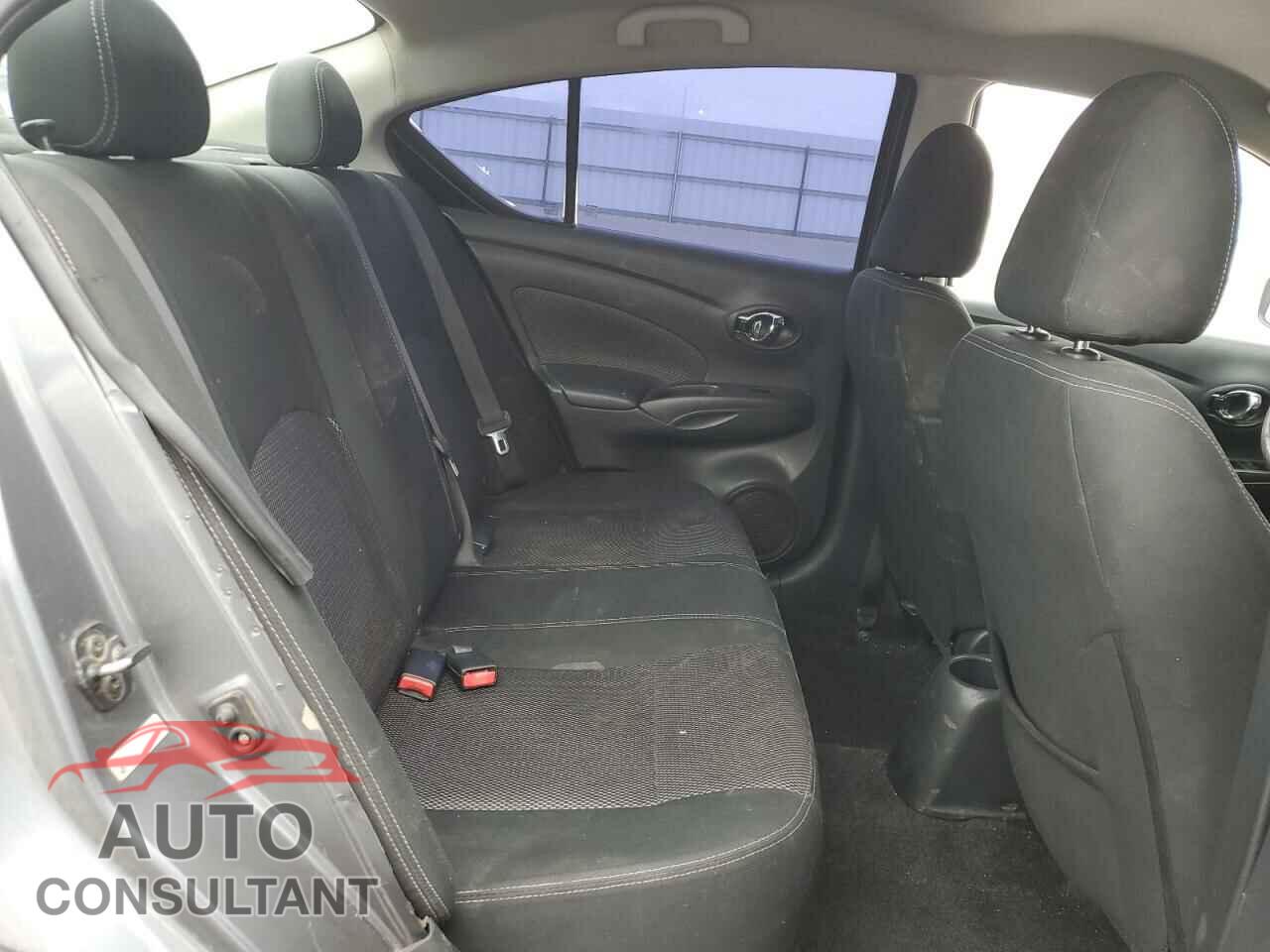 NISSAN VERSA 2017 - 3N1CN7AP3HL855411