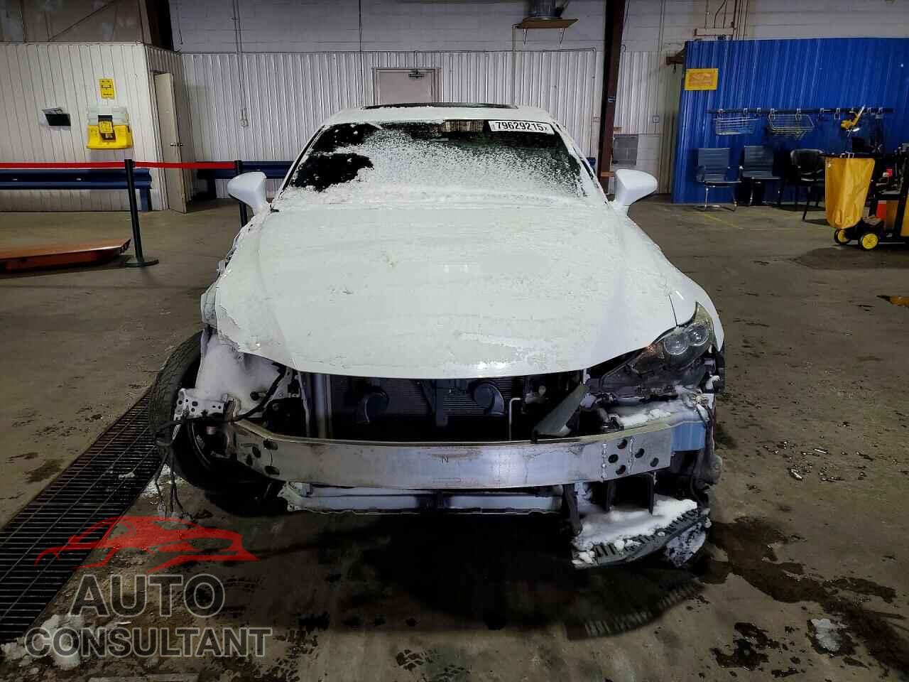 LEXUS IS 2015 - JTHCE1D29F5006731
