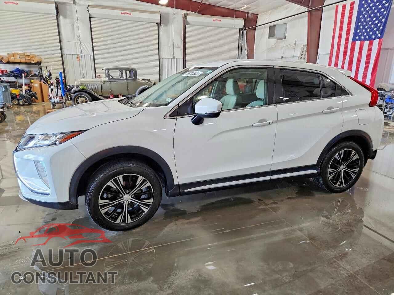 MITSUBISHI ECLIPSE 2018 - JA4AT5AA5JZ051419