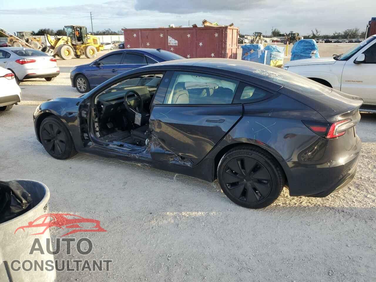 TESLA MODEL 3 2024 - 5YJ3E1EA4RF871956