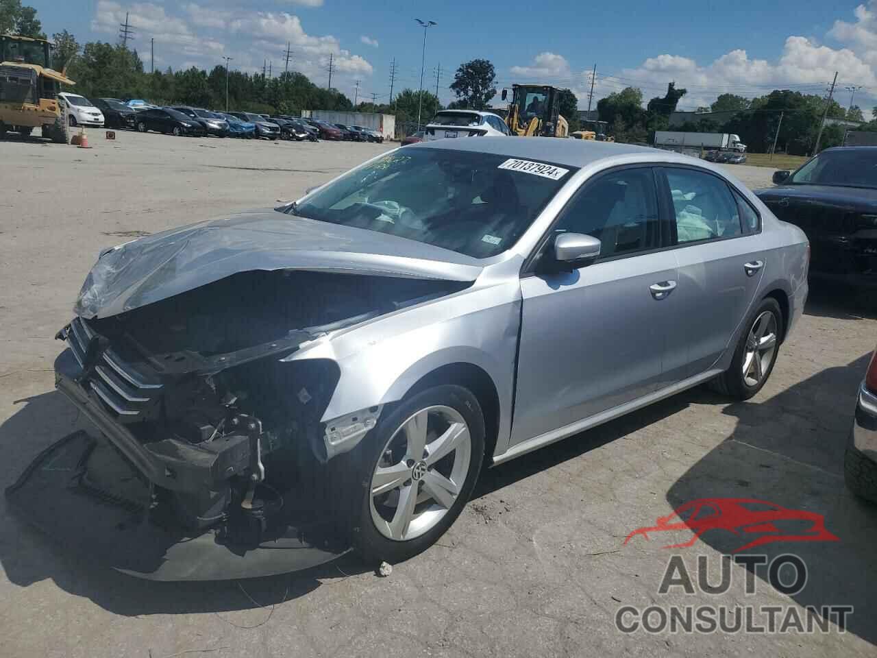 VOLKSWAGEN PASSAT 2014 - 1VWAS7A32EC097236