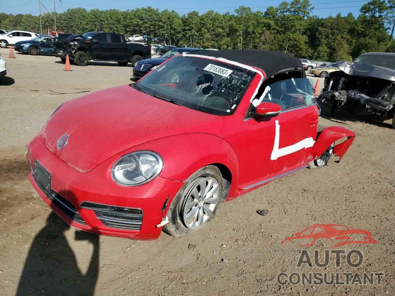 VOLKSWAGEN BEETLE 2018 - 3VW5DAAT1JM516808