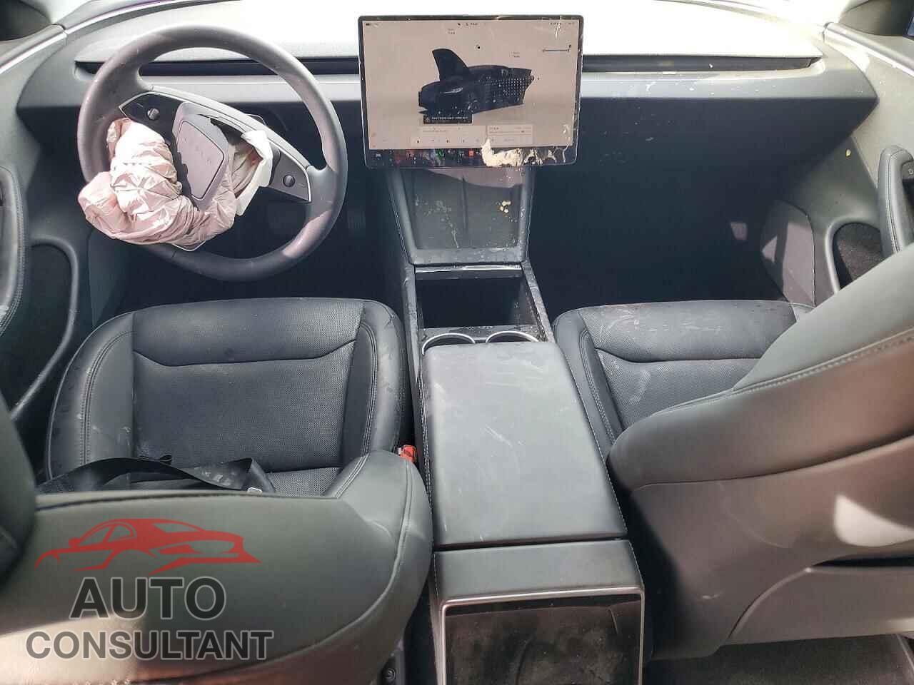 TESLA MODEL 3 2025 - 5YJ3E1EA9SF080182