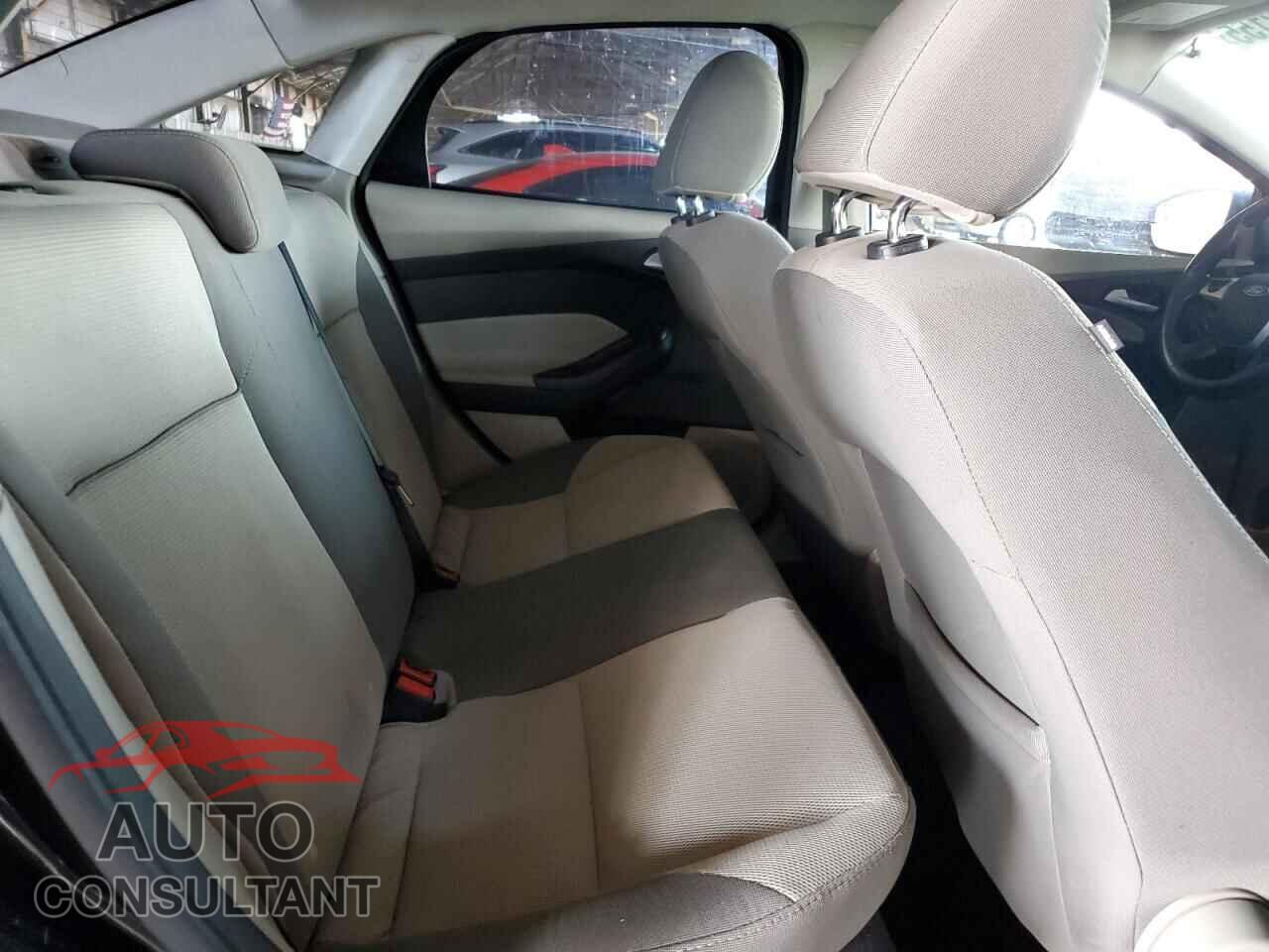 FORD FOCUS 2014 - 1FADP3F20EL432588