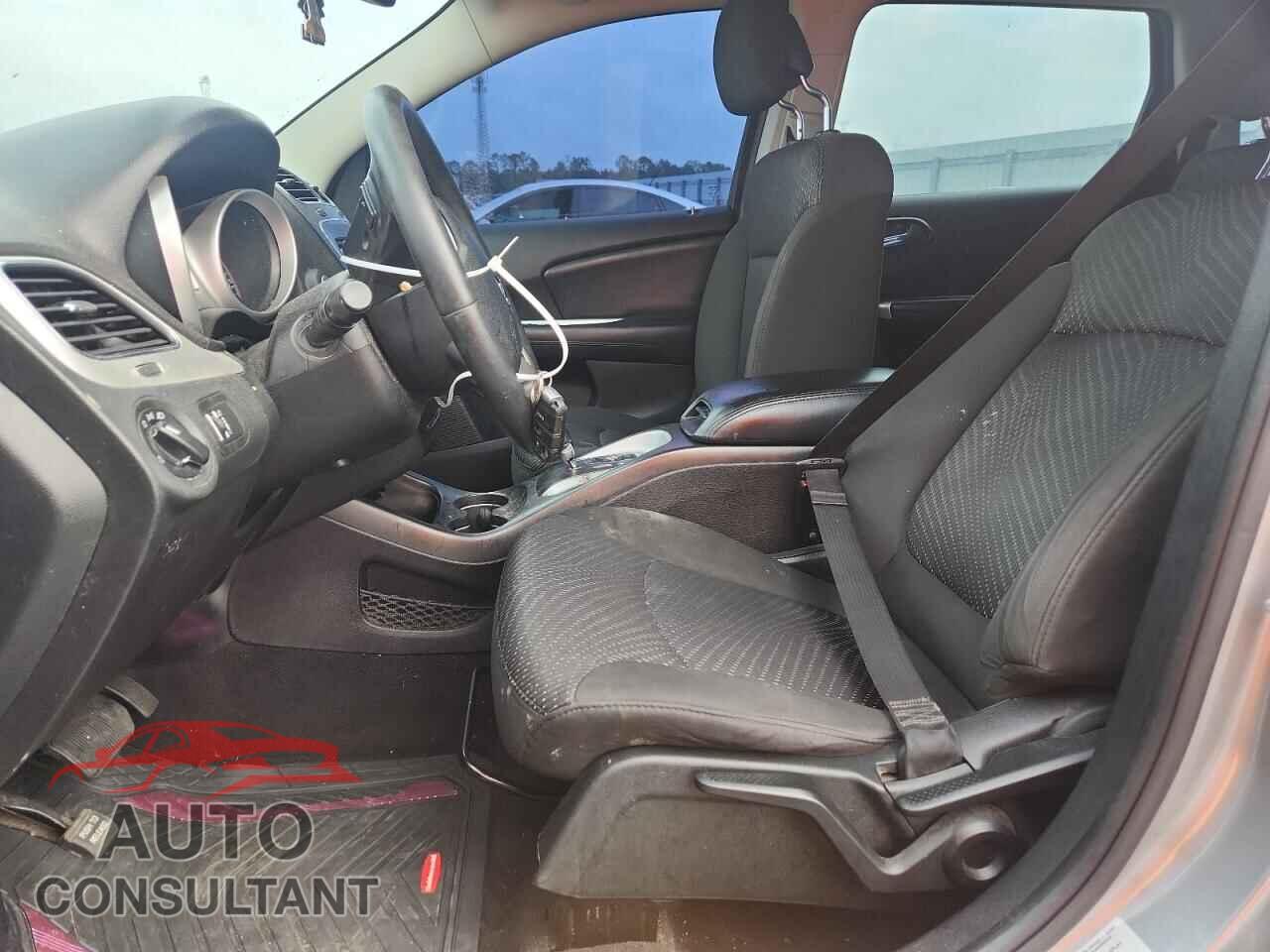 DODGE JOURNEY 2015 - 3C4PDCAB2FT747762