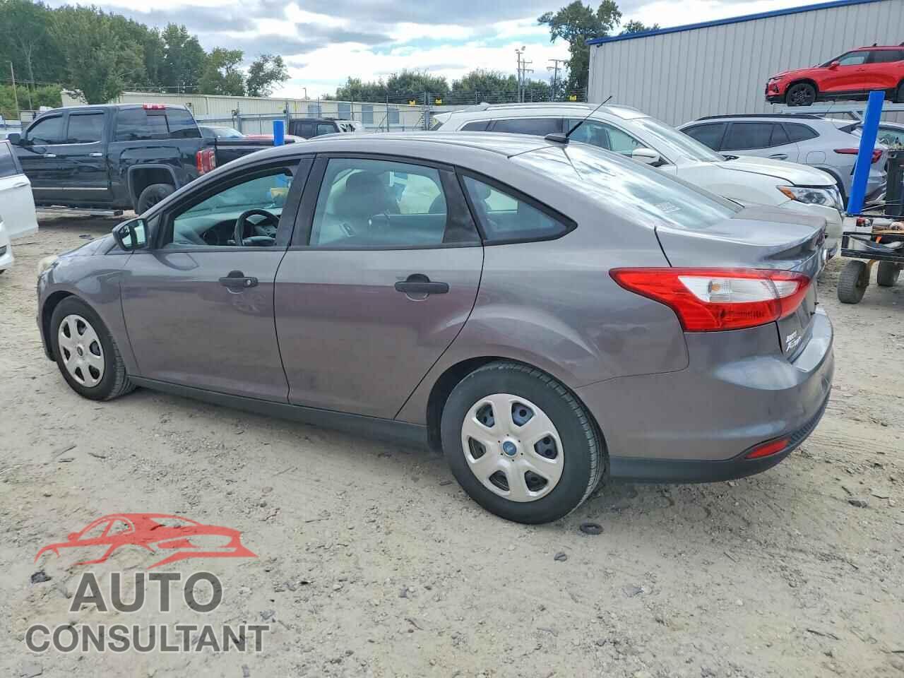 FORD FOCUS 2012 - 1FAHP3E21CL277100