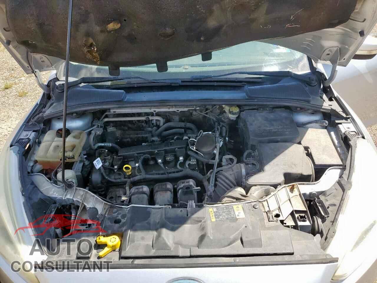 FORD FOCUS 2015 - 1FADP3F24FL356715