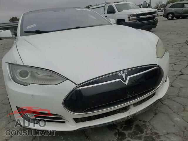 TESLA MODEL S 2016 - 5YJSA1E2XGF128909