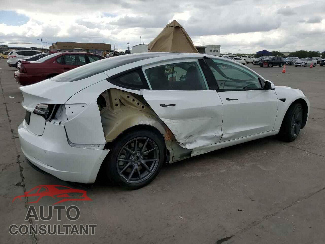 TESLA MODEL 3 2022 - 5YJ3E1EA0NF321549