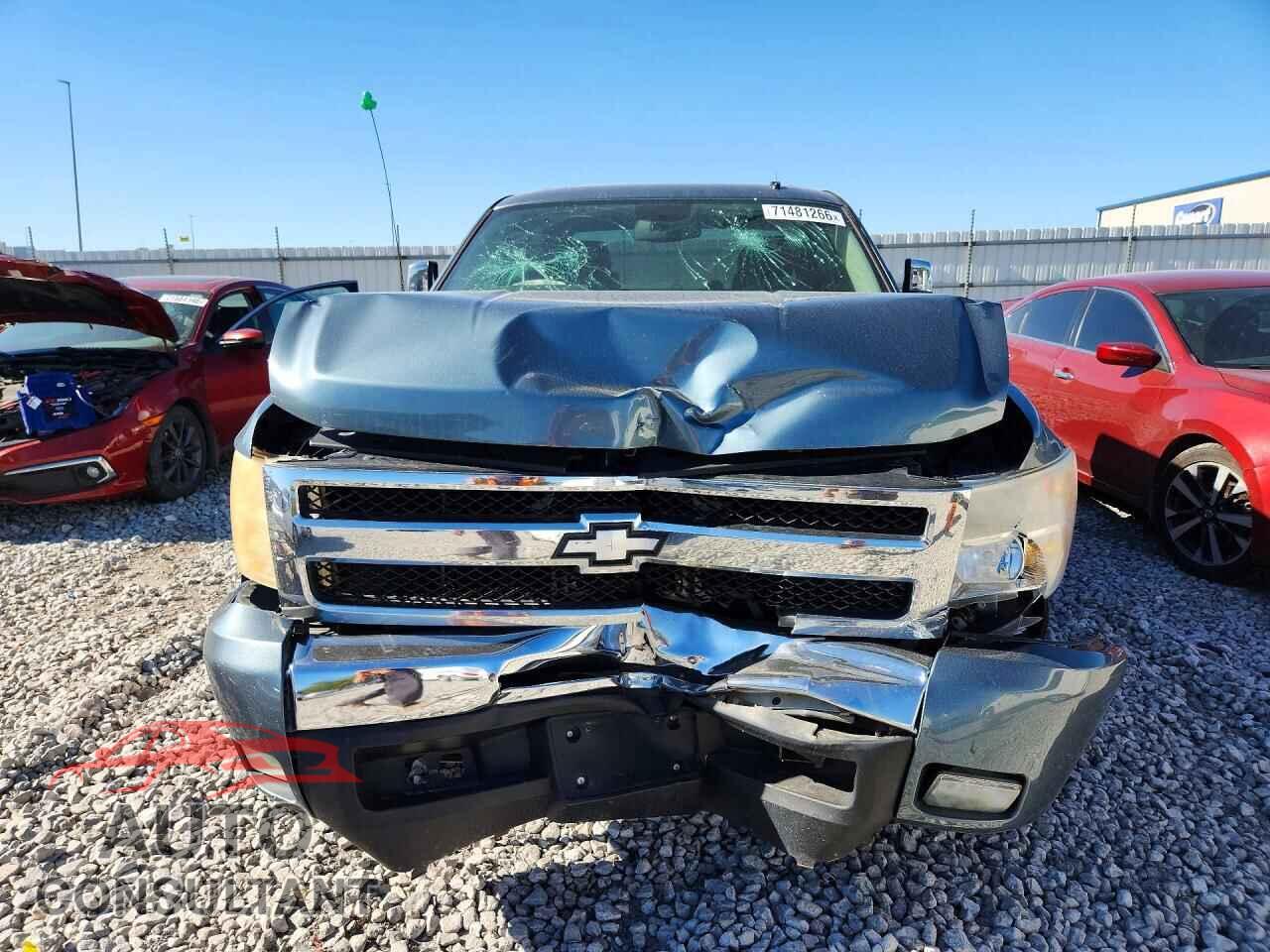 CHEVROLET SILVERADO 2011 - 3GCPCSE03BG254004