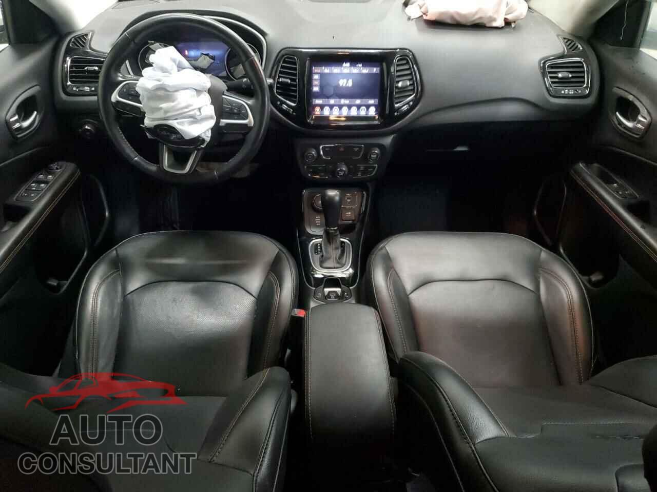 JEEP COMPASS 2020 - 3C4NJDCB2LT228354