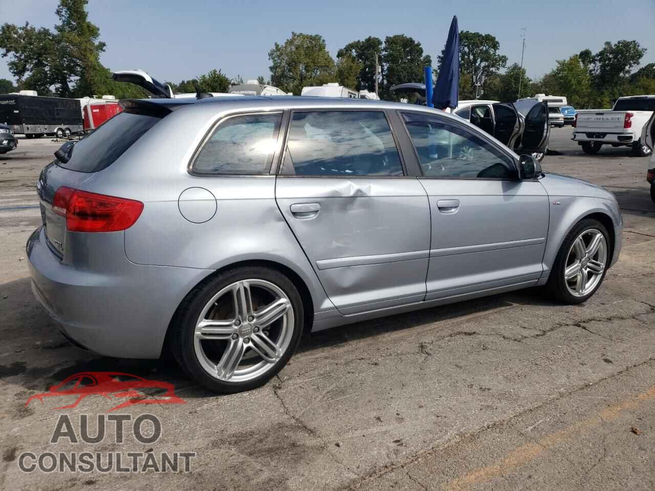 AUDI A3 2010 - WAUMFAFMXAA098267