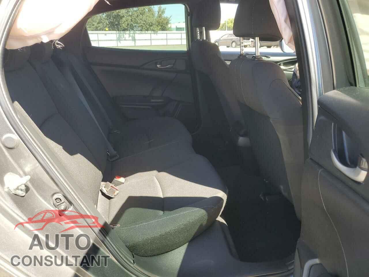 HONDA CIVIC 2017 - SHHFK7H21HU410529
