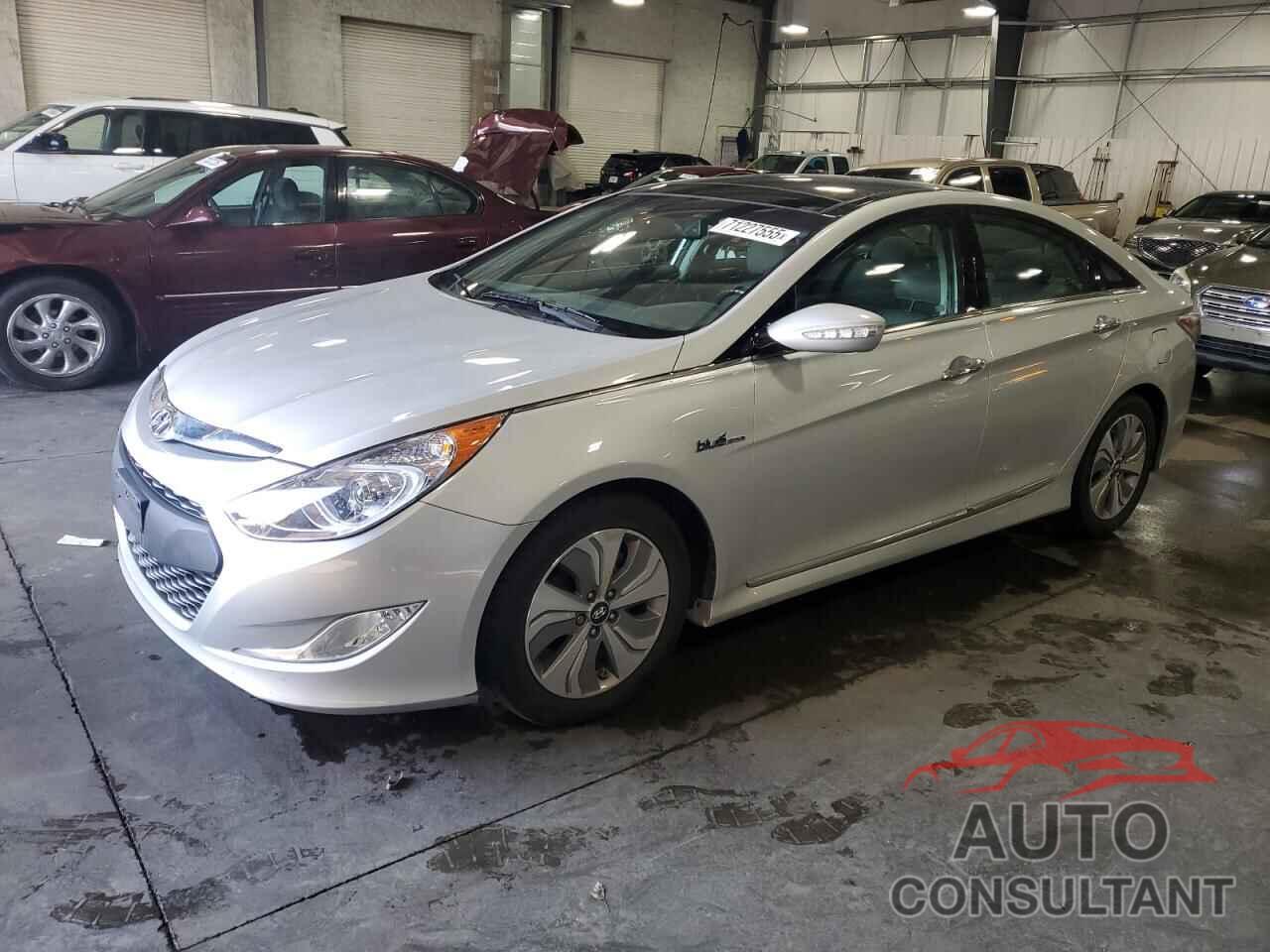 HYUNDAI SONATA 2015 - KMHEC4A45FA120610
