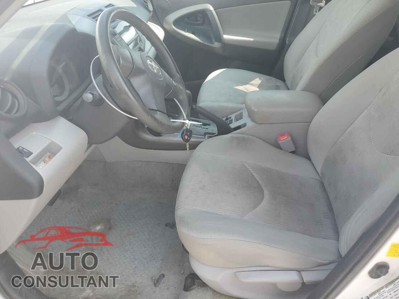 TOYOTA RAV4 2011 - 2T3BF4DV4BW129362