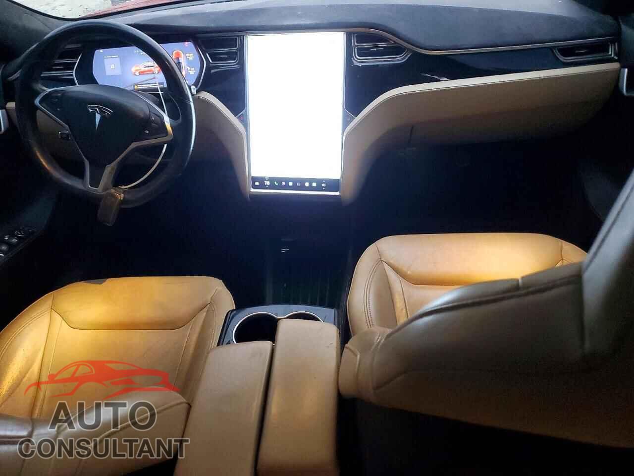 TESLA MODEL S 2015 - 5YJSA1E26FF115721