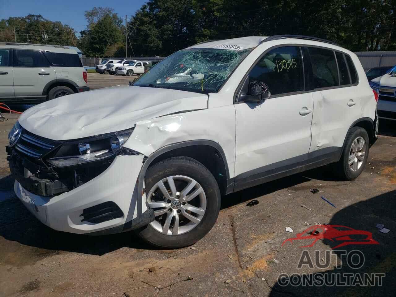 VOLKSWAGEN TIGUAN 2016 - WVGAV7AX5GW589205