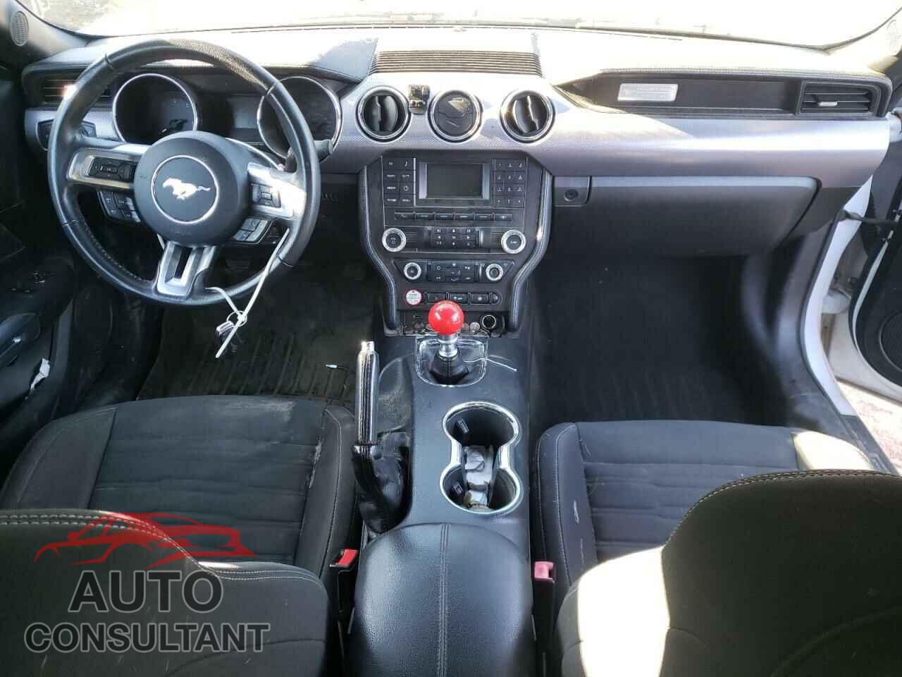 FORD MUSTANG 2016 - 1FA6P8TH7G5251090