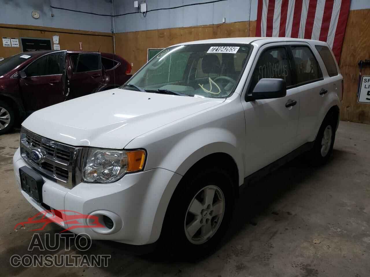 FORD ESCAPE 2012 - 1FMCU9C74CKB13856