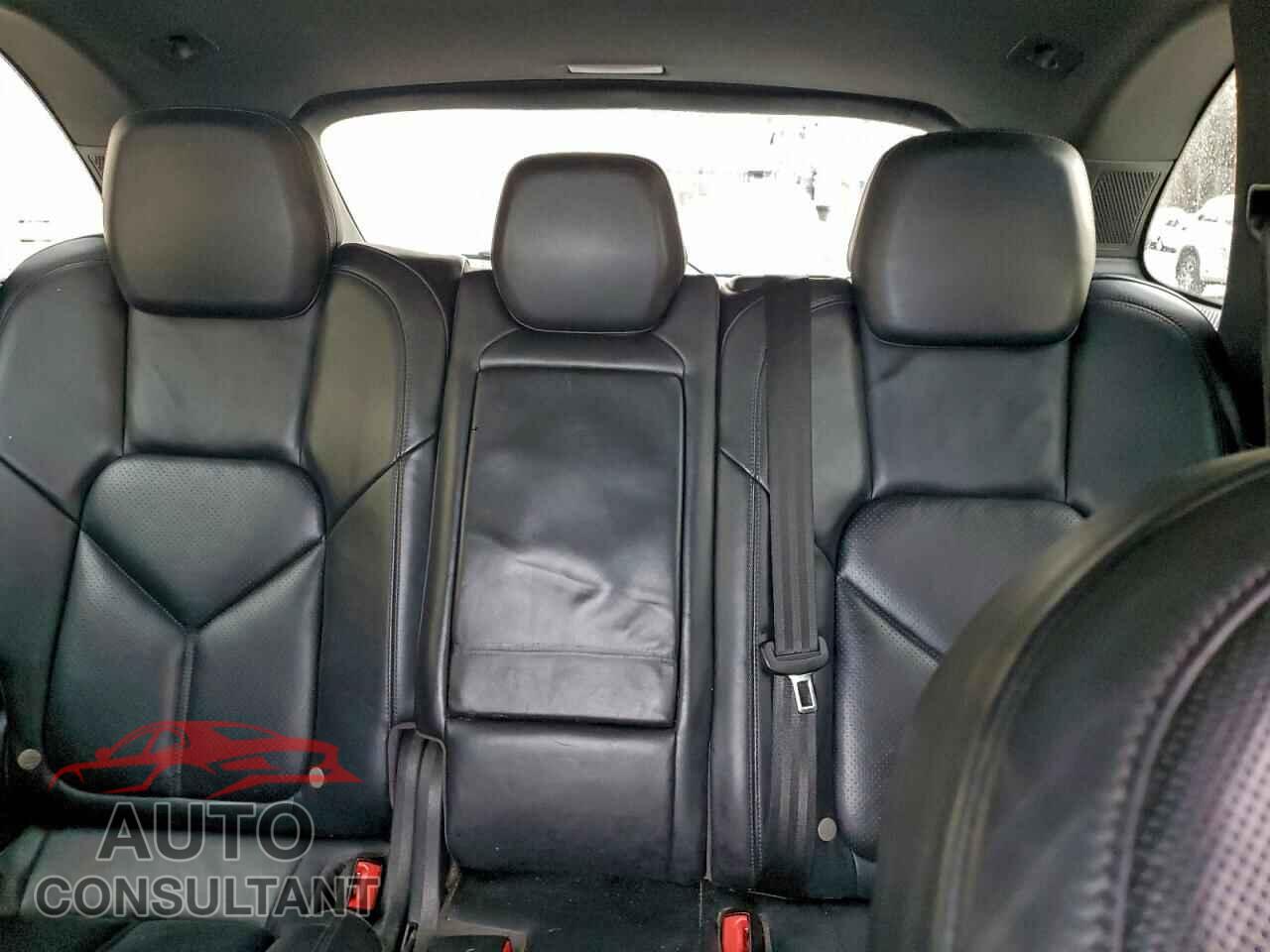 PORSCHE CAYENNE 2012 - WP1AB2A28CLA51676