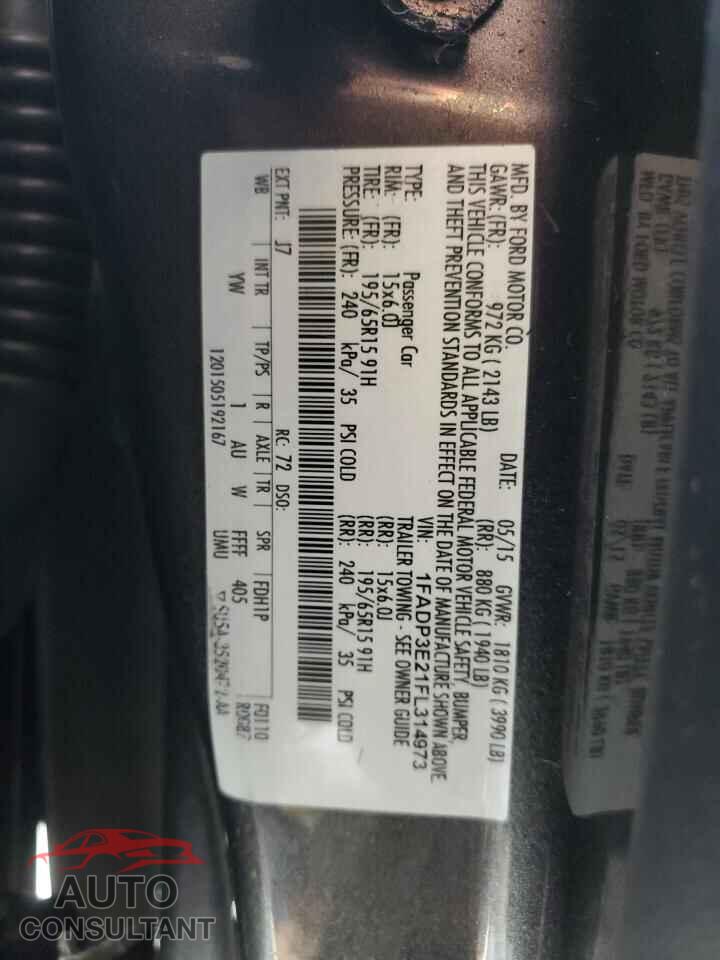 FORD FOCUS 2015 - 1FADP3E21FL314973