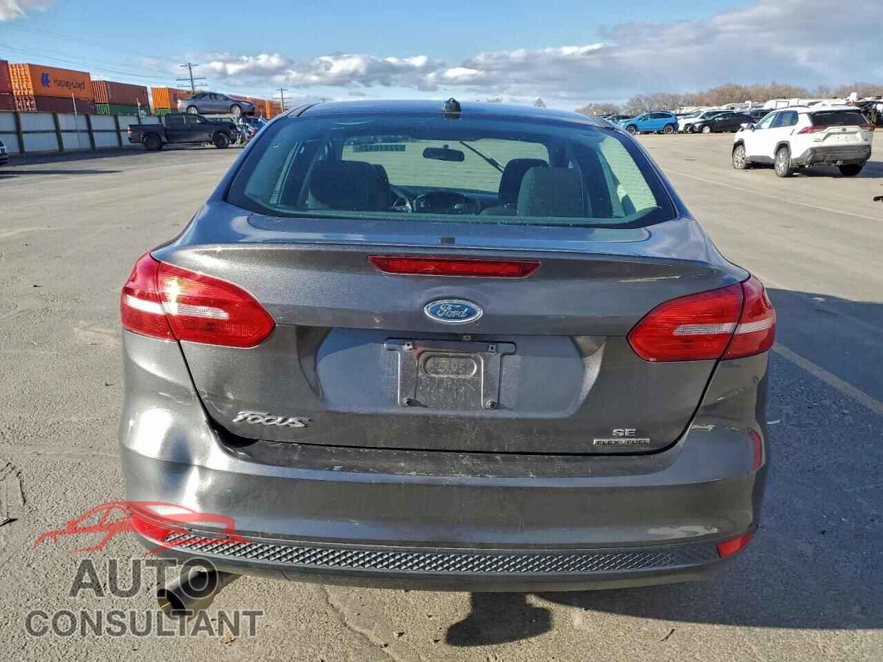 FORD FOCUS 2015 - 1FADP3F20FL248611