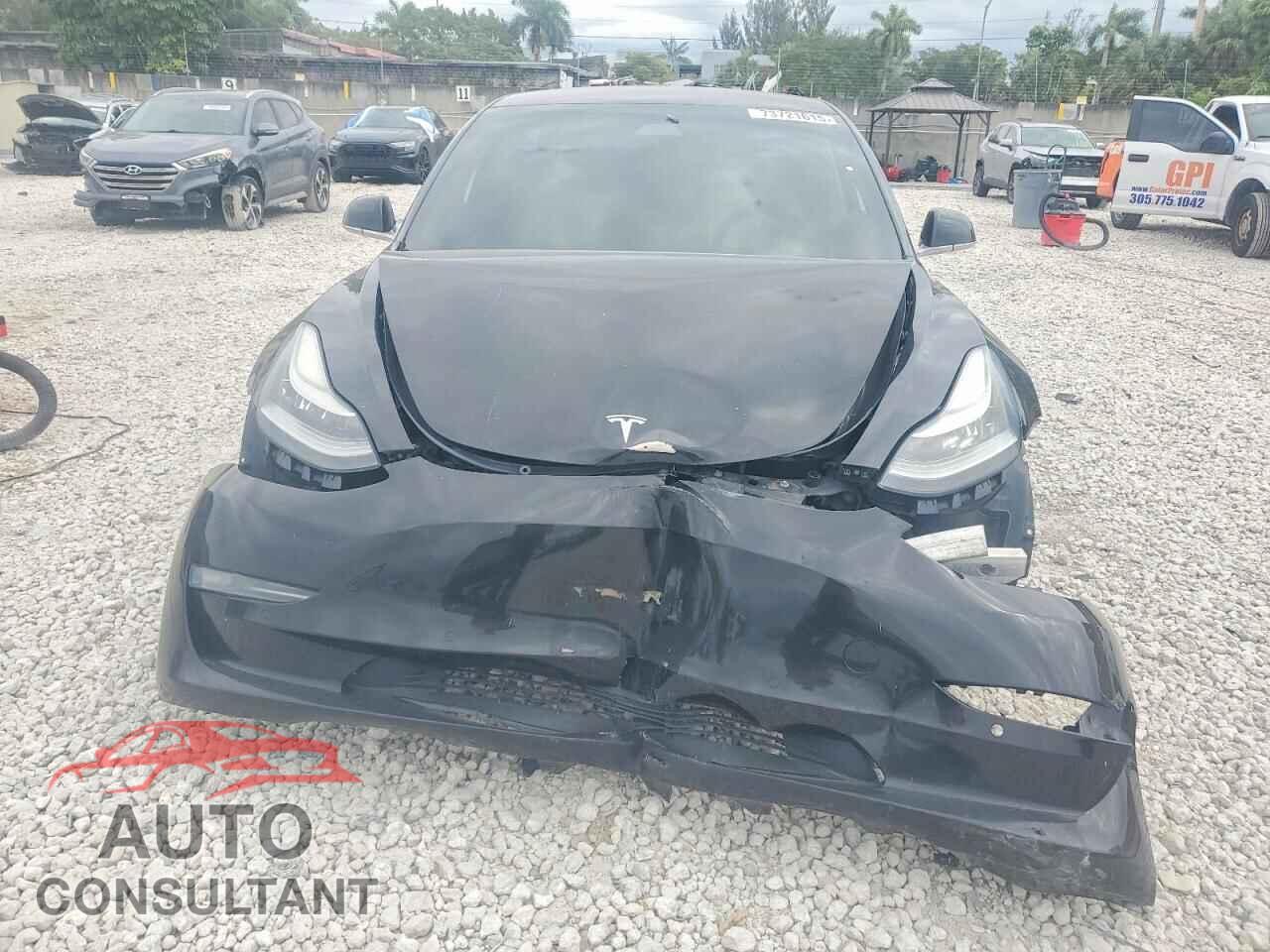TESLA MODEL 3 2018 - 5YJ3E1EB2JF078717