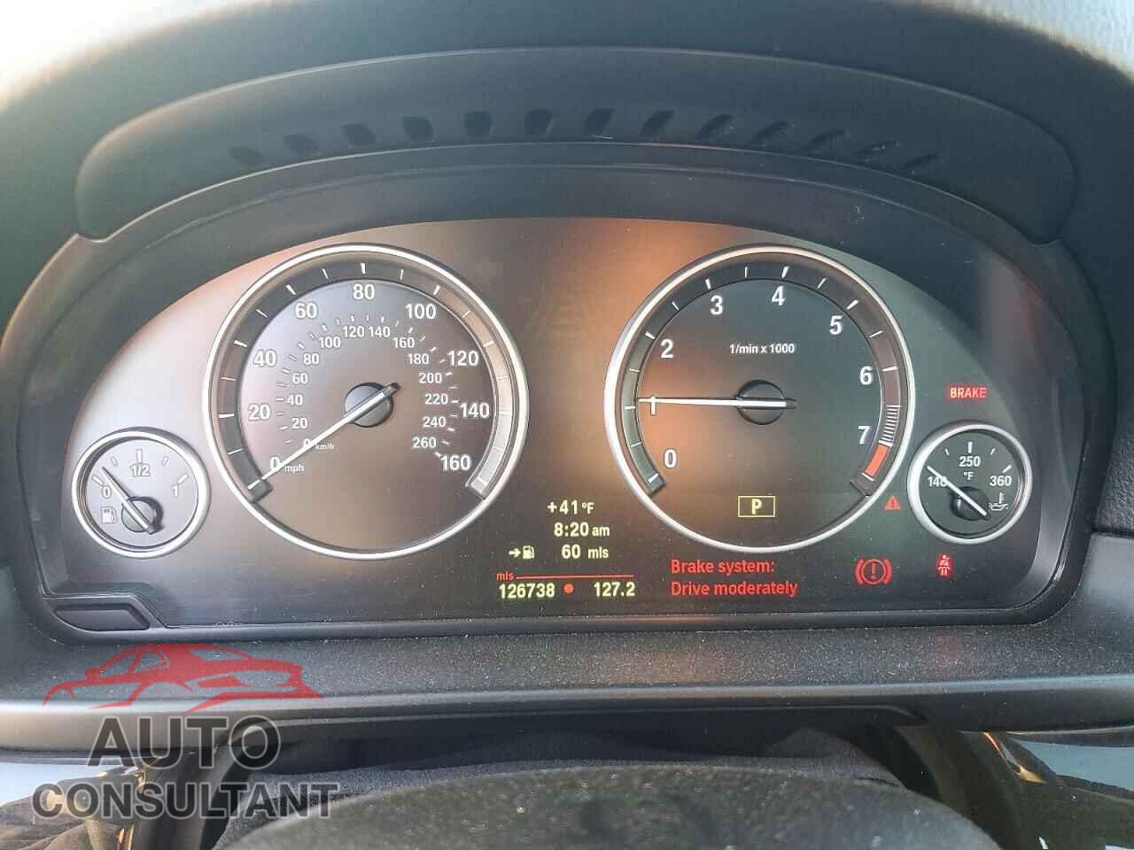BMW 5 SERIES 2012 - WBAXH5C5XCDW08906