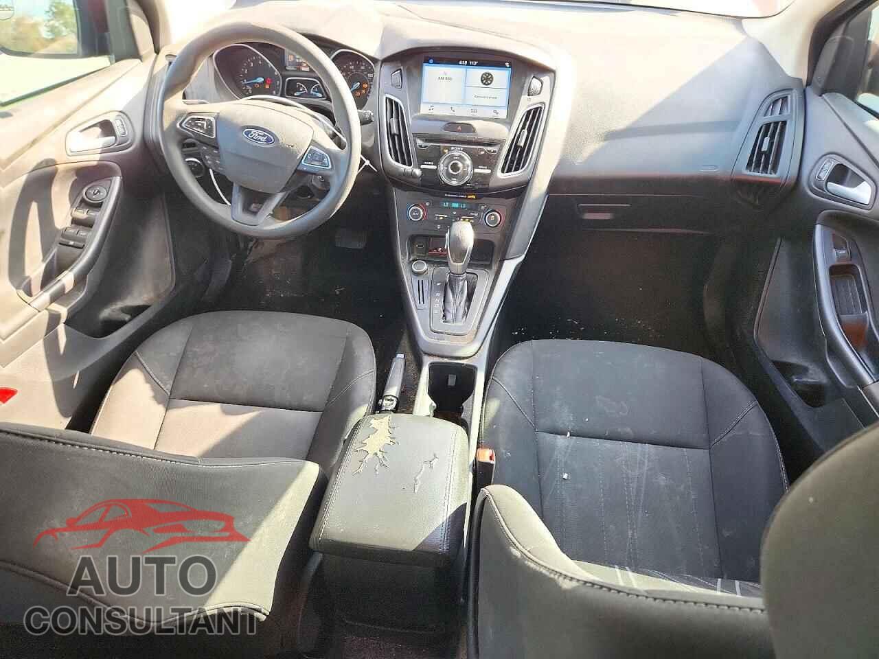 FORD FOCUS 2017 - 1FADP3M27HL341387