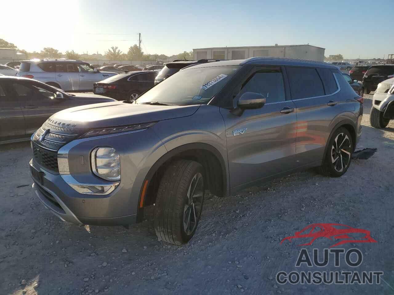 MITSUBISHI OUTLANDER 2023 - JA4T5VA96PZ030872