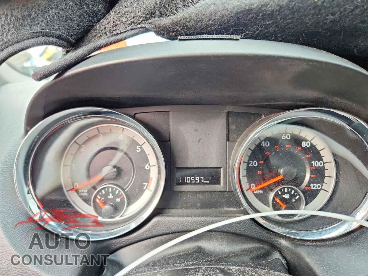 DODGE CARAVAN 2018 - 2C4RDGCG5JR215636