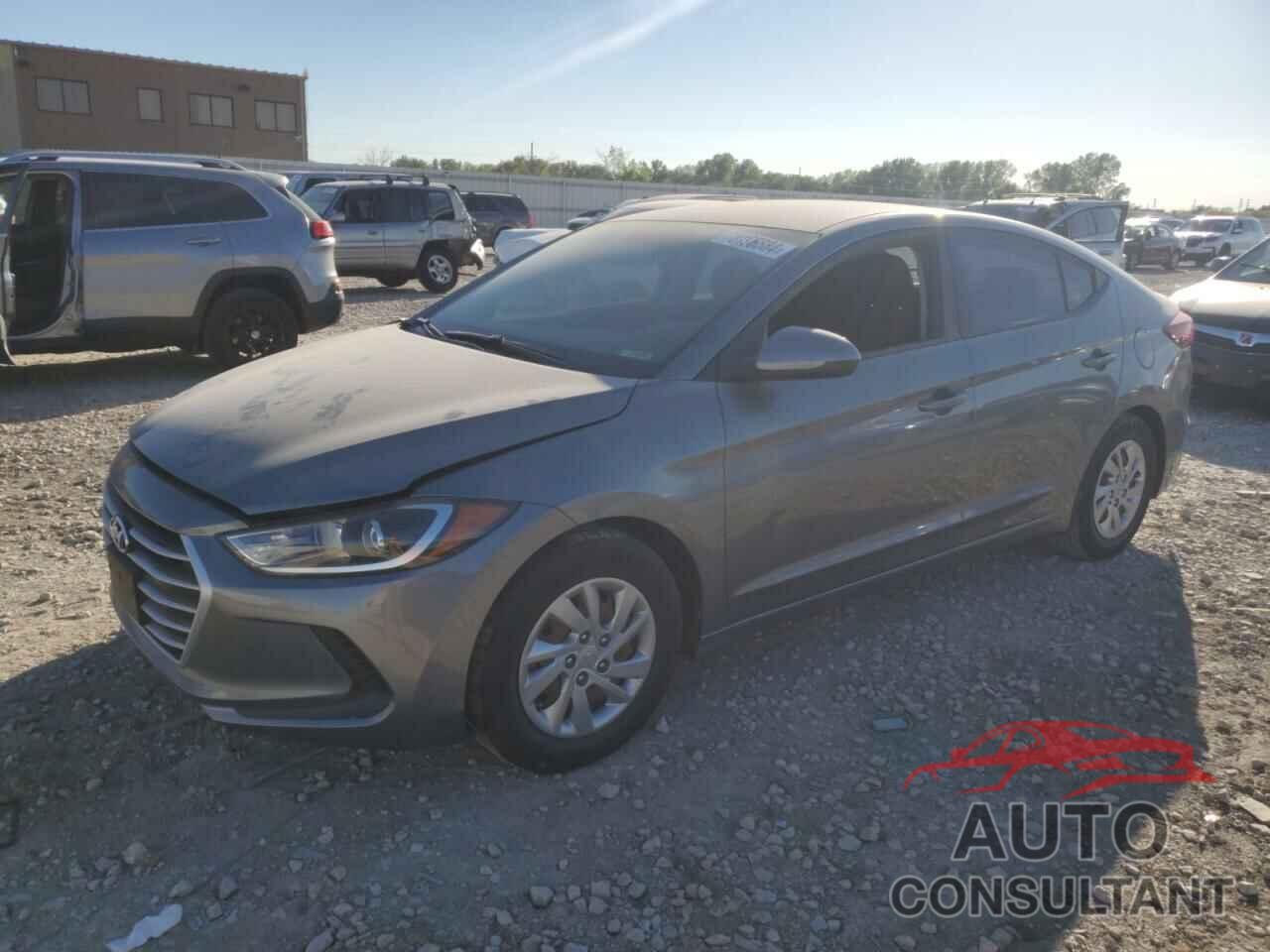 HYUNDAI ELANTRA 2018 - KMHD74LF7JU521078