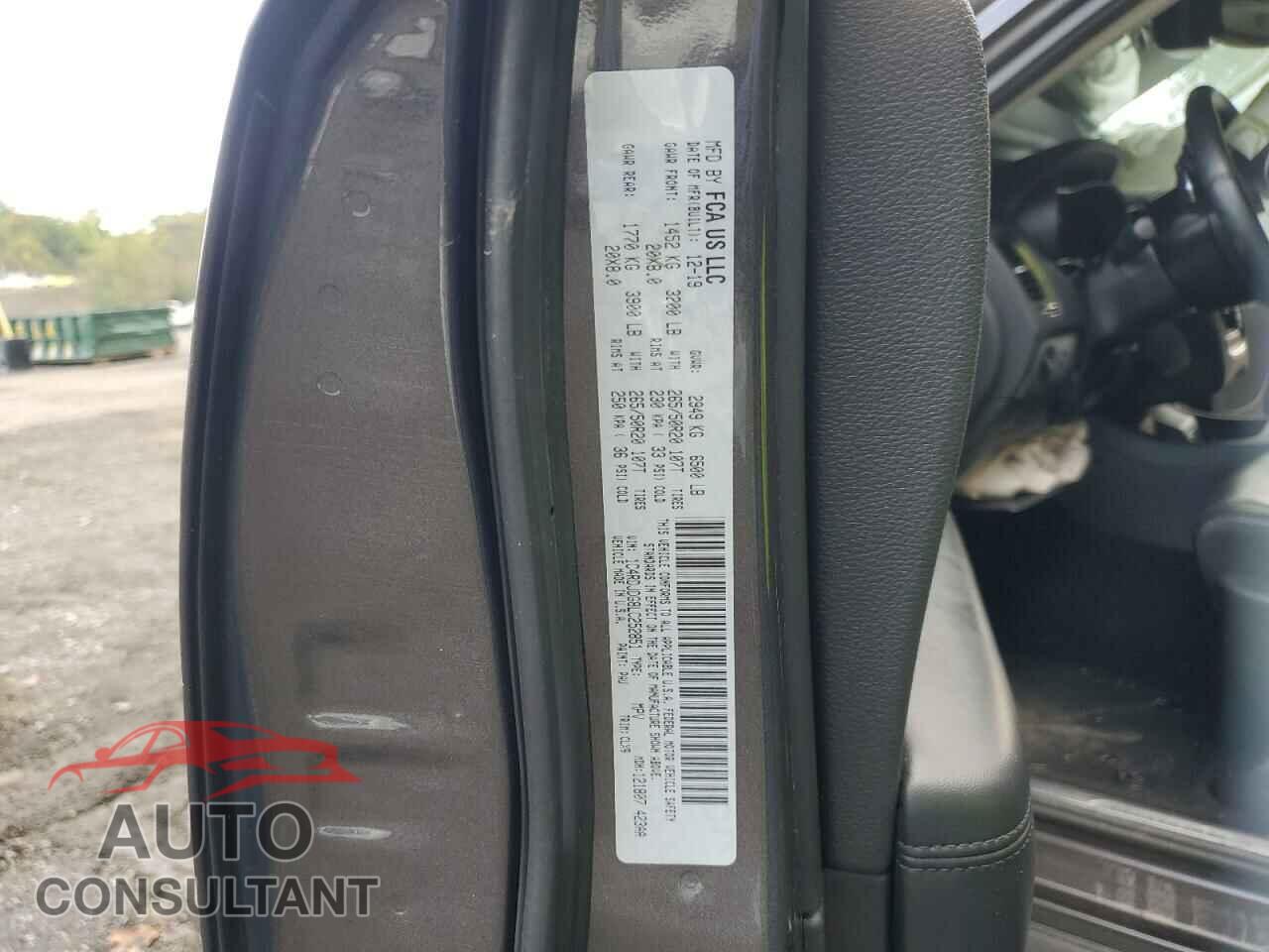 DODGE DURANGO 2020 - 1C4RDJDG8LC252851