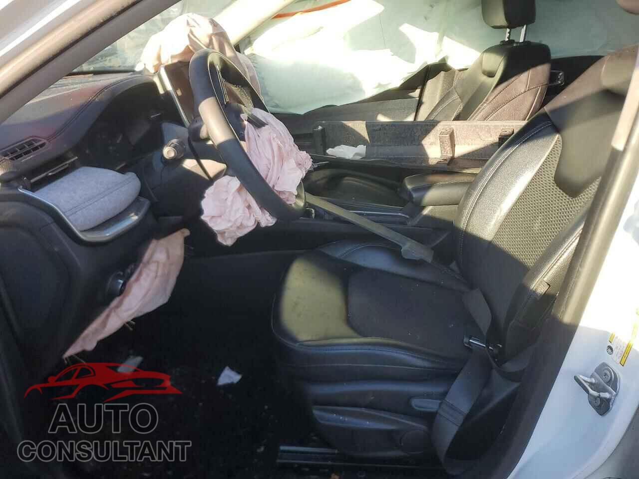 JEEP COMPASS 2022 - 3C4NJDBB3NT115713