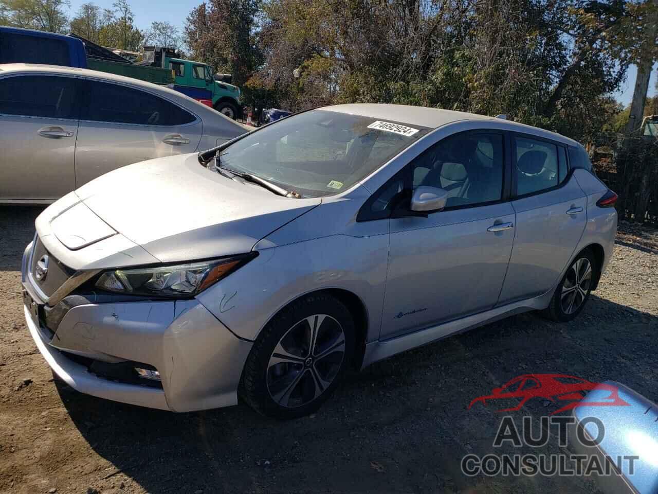 NISSAN LEAF 2018 - 1N4AZ1CP4JC307184