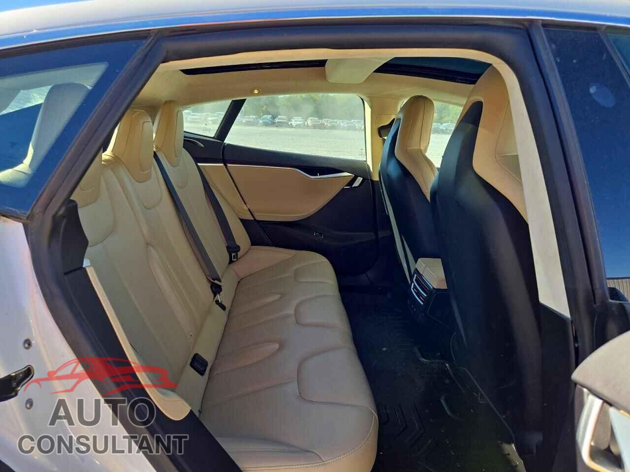 TESLA MODEL S 2016 - 5YJSA1E25GF171540