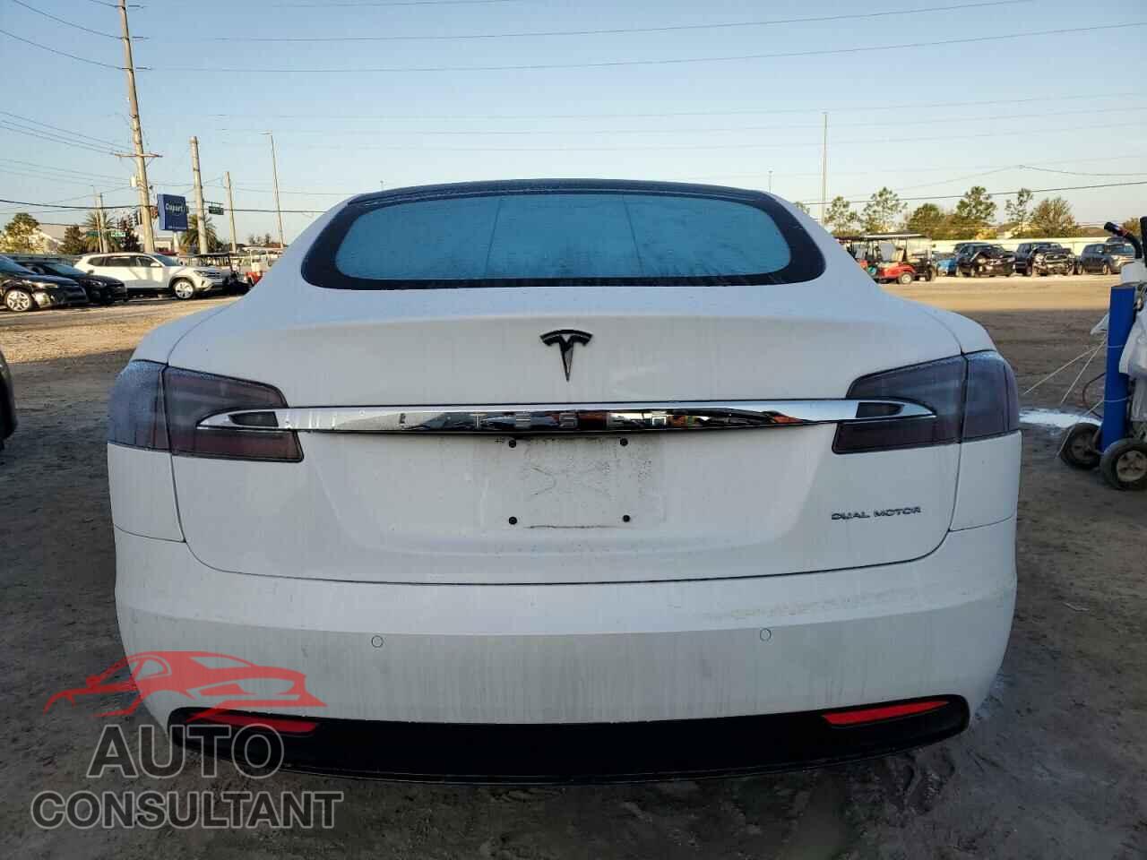 TESLA MODEL S 2021 - 5YJSA1E28MF421736