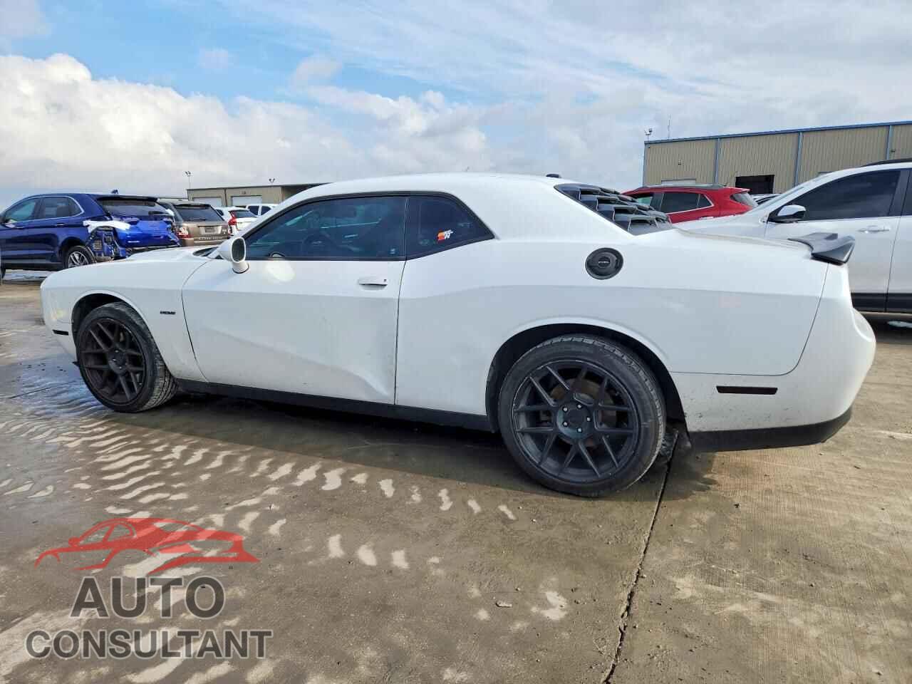 DODGE CHALLENGER 2015 - 2C3CDZAT8FH757719