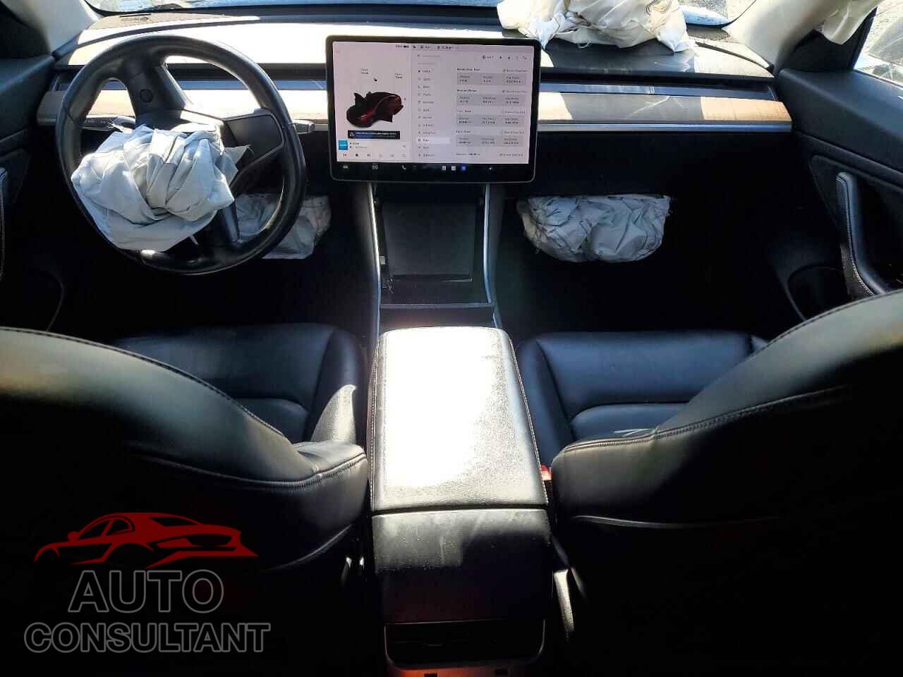 TESLA MODEL 3 2018 - 5YJ3E1EB0JF066047