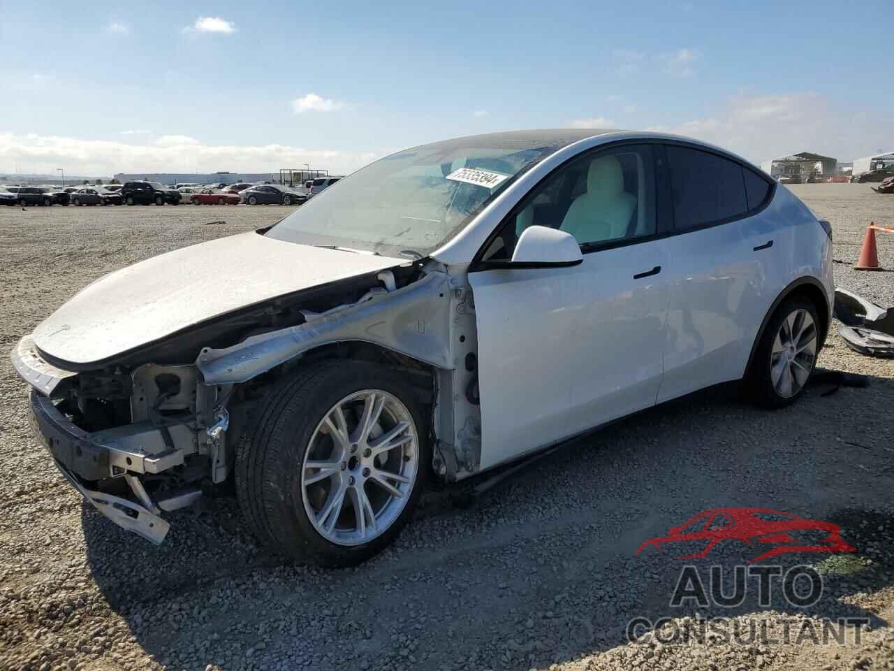 TESLA MODEL Y 2021 - 5YJYGDED9MF132893