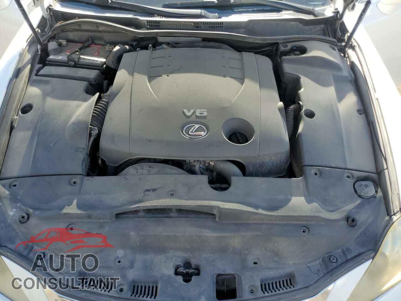 LEXUS IS 2011 - JTHBF5C29B2101867