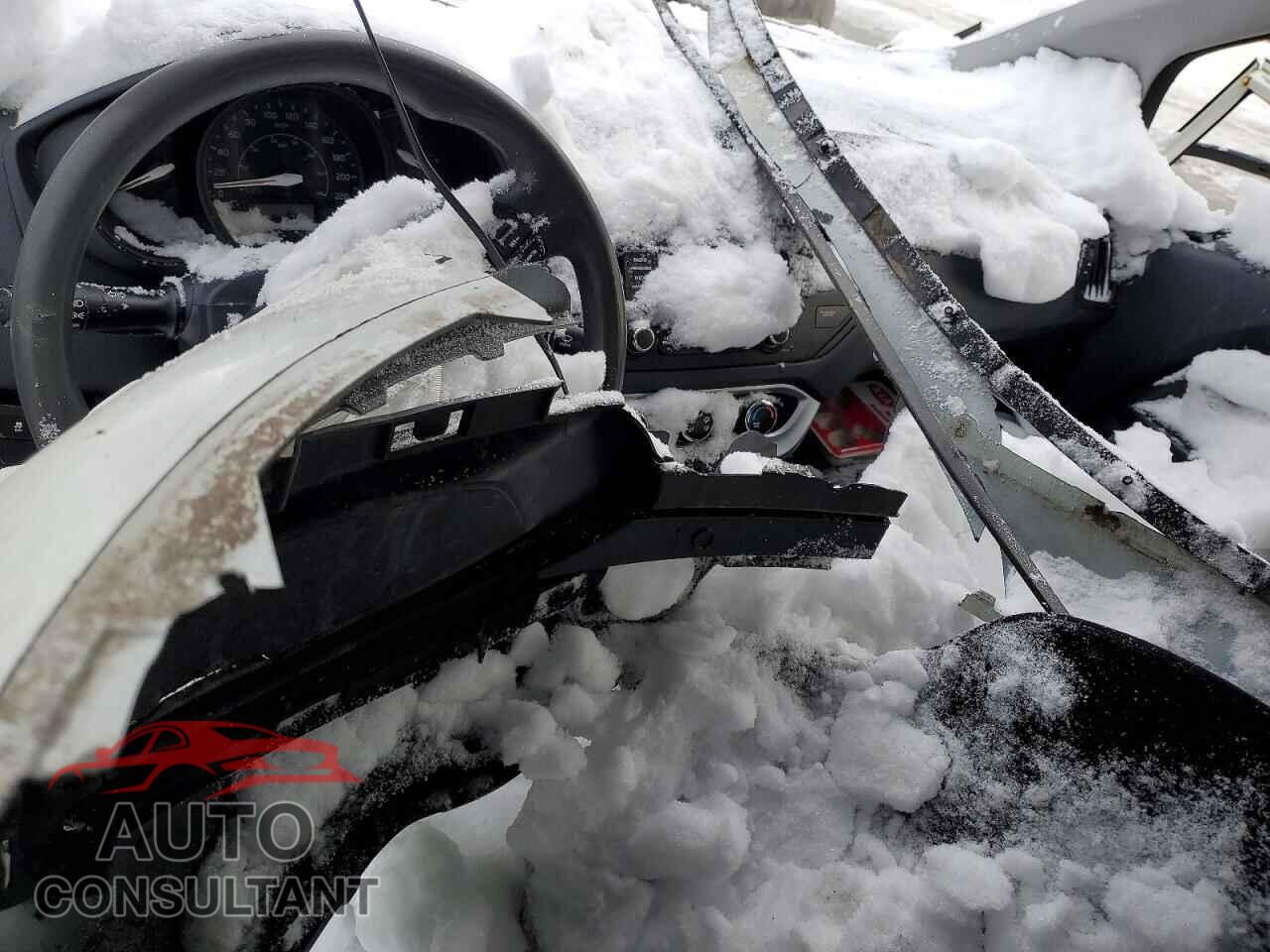 KIA RIO 2015 - KNADM4A33F6449178