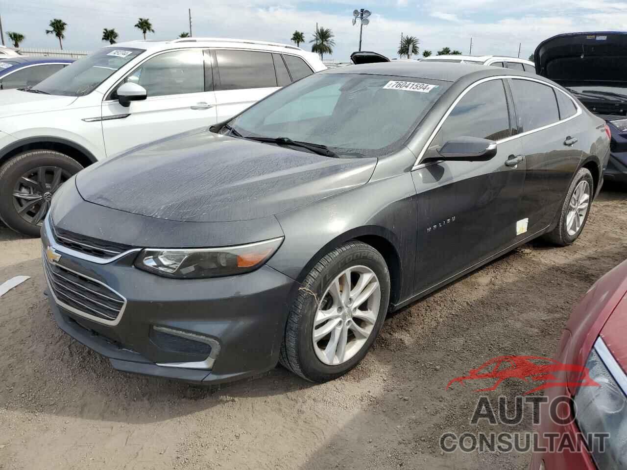 CHEVROLET MALIBU 2017 - 1G1ZE5ST0HF215702