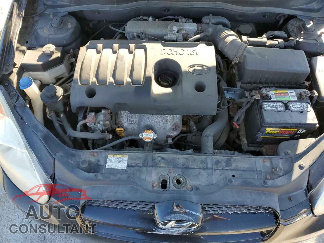 HYUNDAI ACCENT 2009 - KMHCM36C59U116087