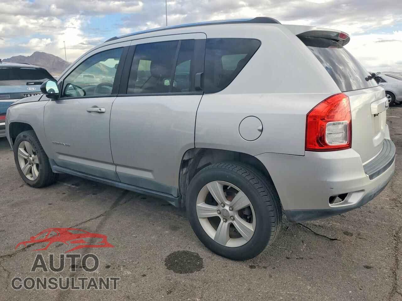 JEEP COMPASS 2011 - 1J4NF1FB4BD278425