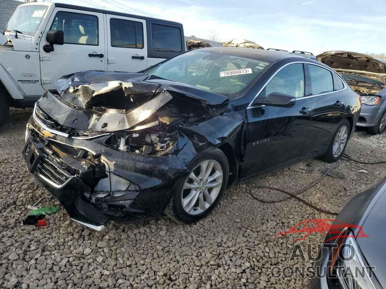 CHEVROLET MALIBU 2016 - 1G1ZE5ST3GF330325